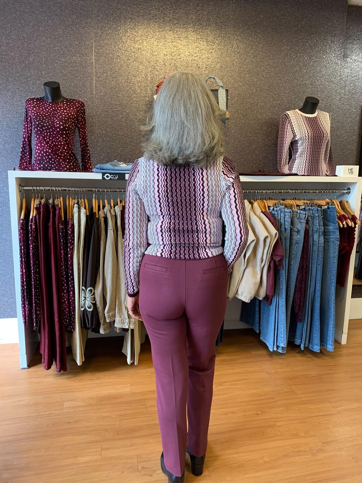 Broek in bordeaux rood